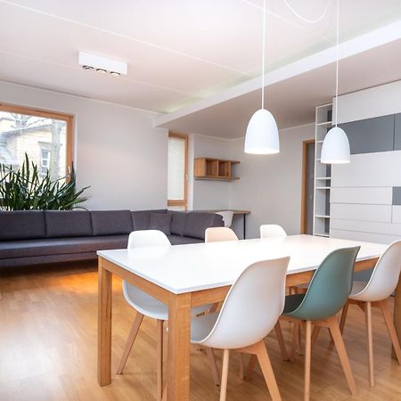 Dream Stay - Stylish Apartment Near Old Town With Free Parking تالين المظهر الخارجي الصورة